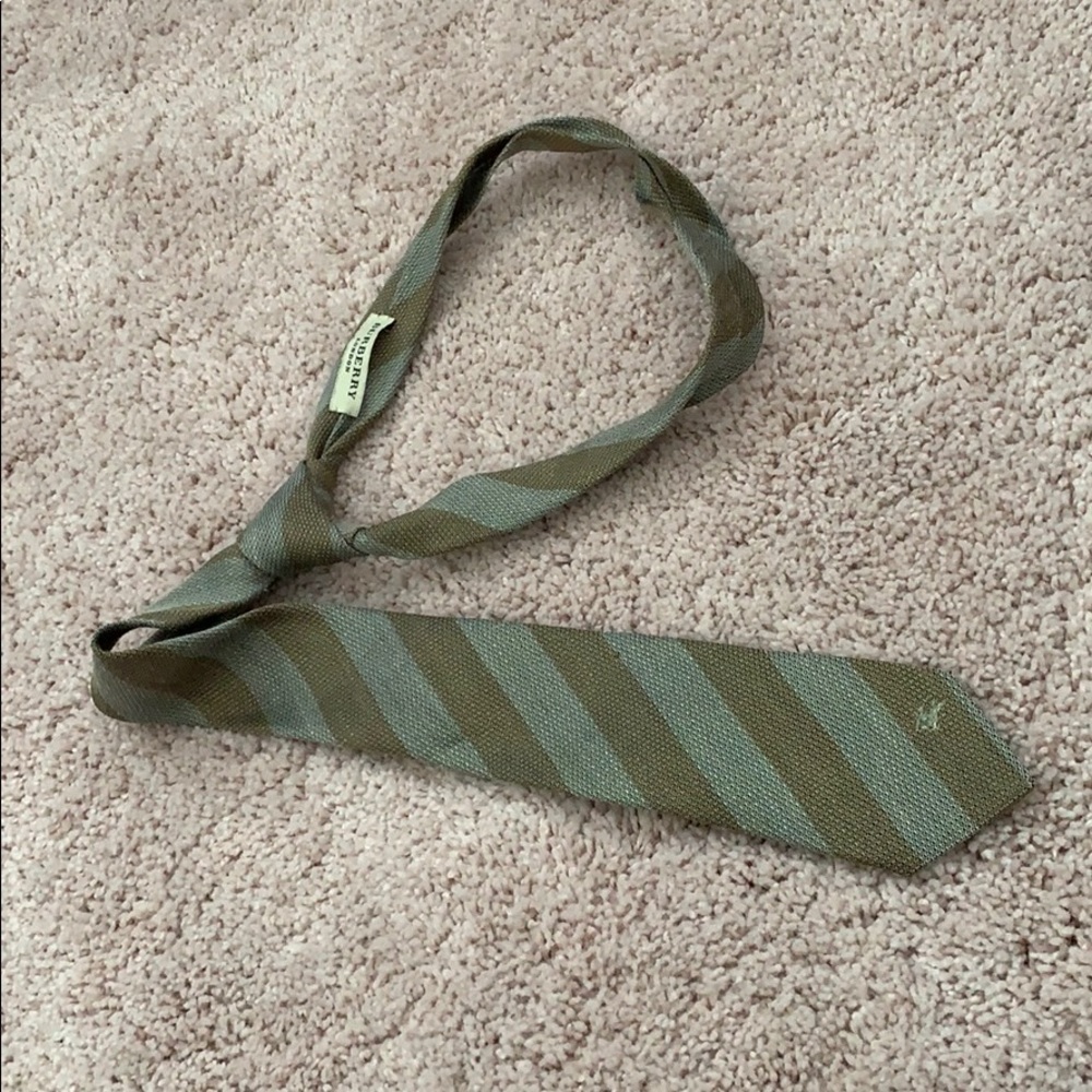 Burberry tie